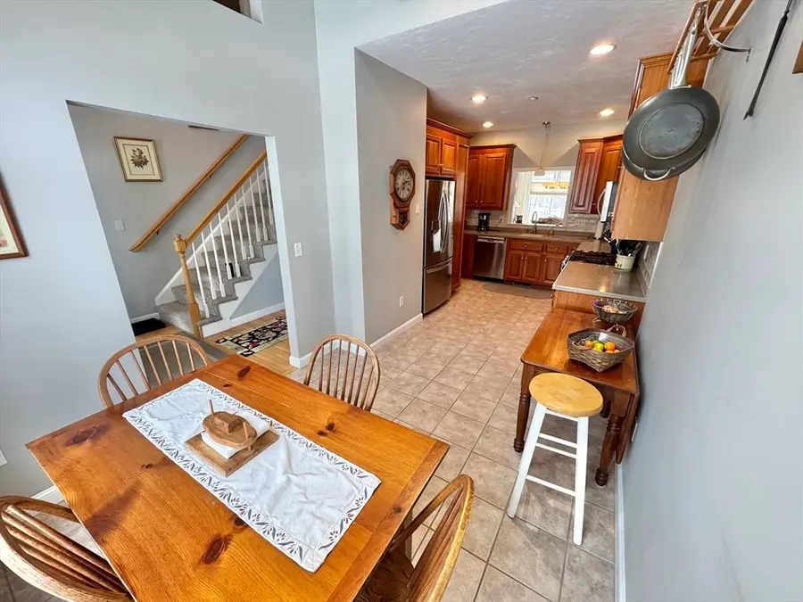 6 Kingson Lane #2, Medway, MA 02053 - Image #3