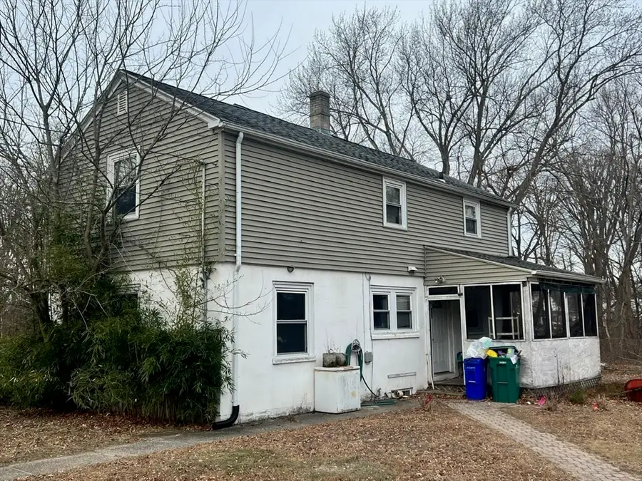 856 Newport, Attleboro, MA 02703 - Image #2
