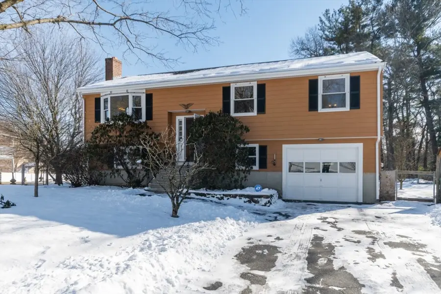 21 Meadowvale Rd, Burlington, MA 01803 - Image #3