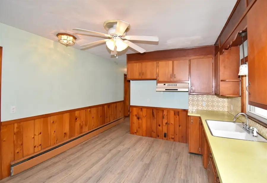 79 Arvilla Street, Springfield, MA 01118 - Image #3