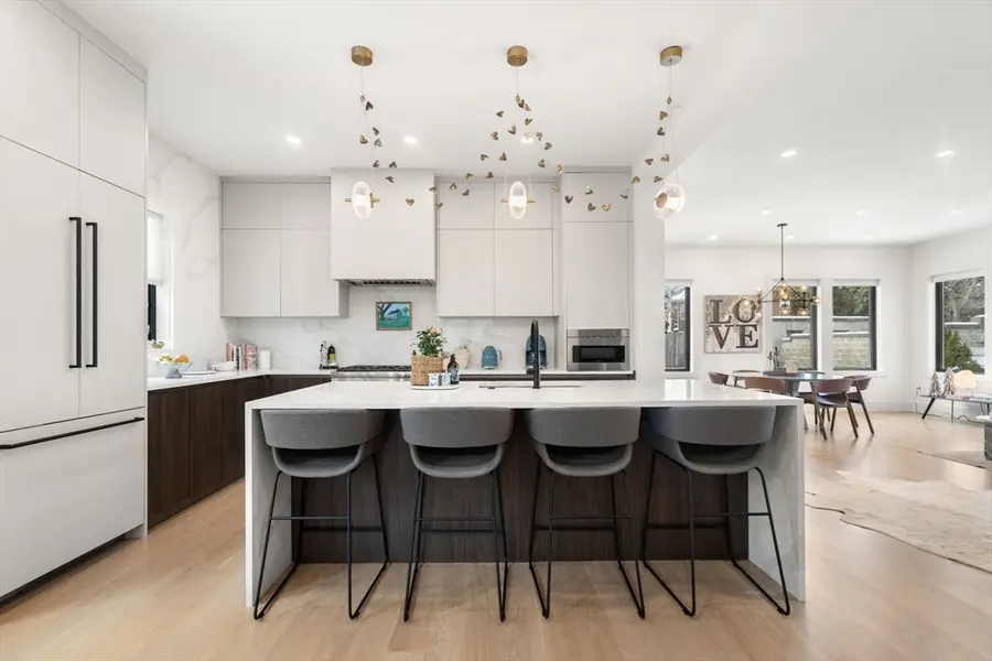 116 Thorndike St #1, Brookline, MA 02446 - Image #3