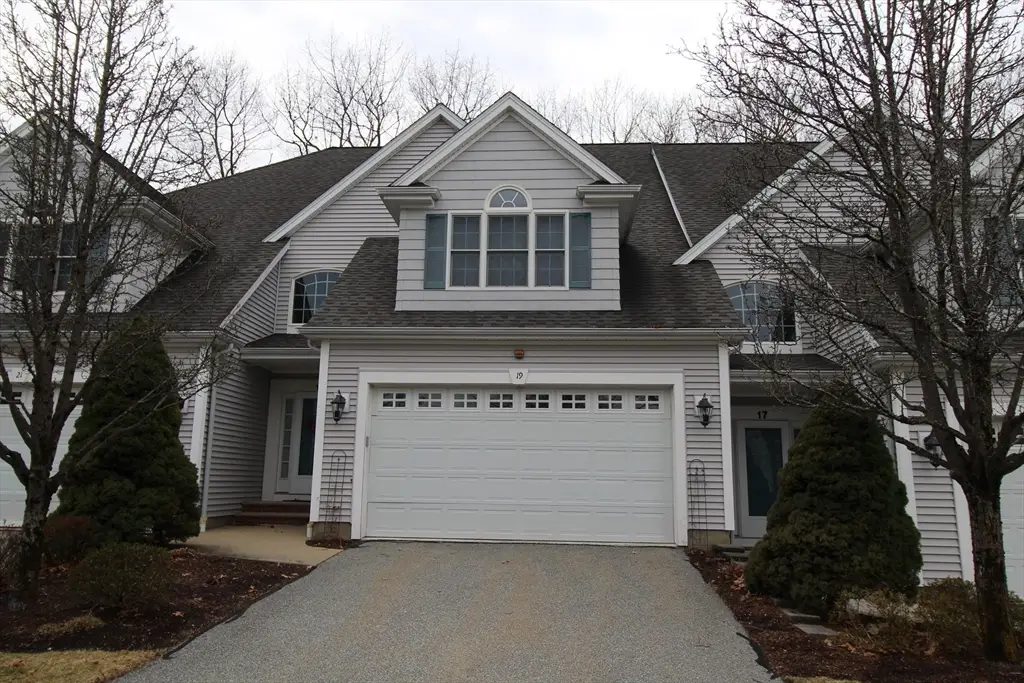 19 Peachey Circle #19, Middleton, MA 01949 - Image #1