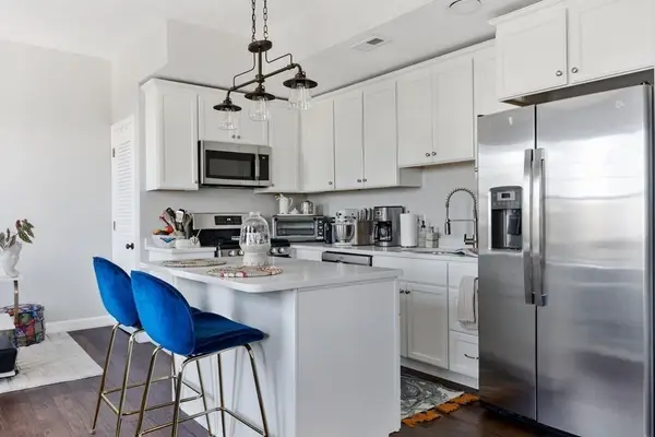 170 Ashmont St #15, Boston, MA 02124