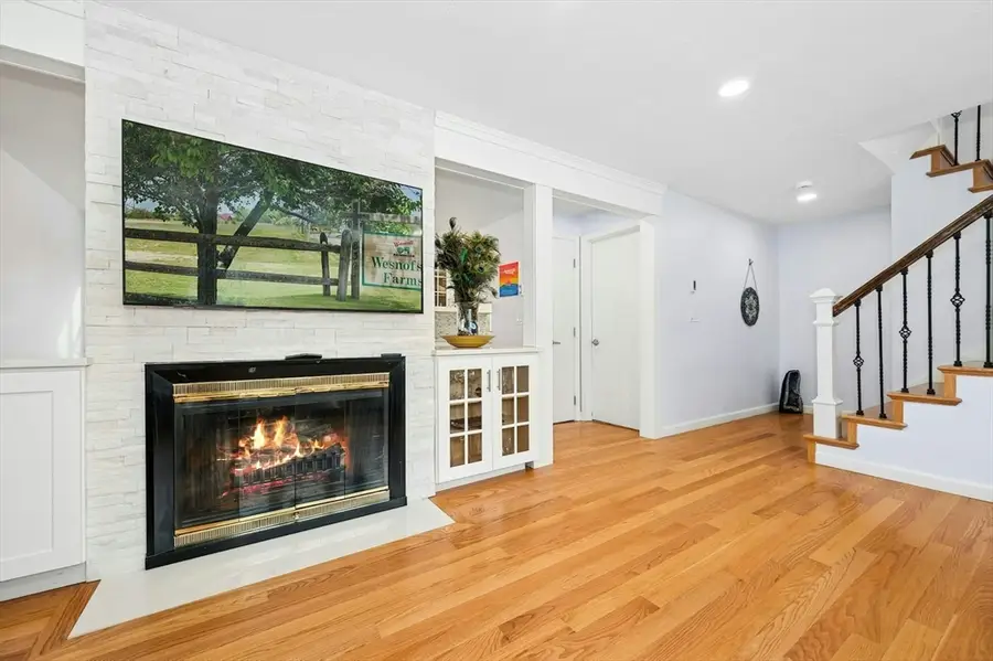 12 Village Green #12, Millbury, MA 01527 - Image #2