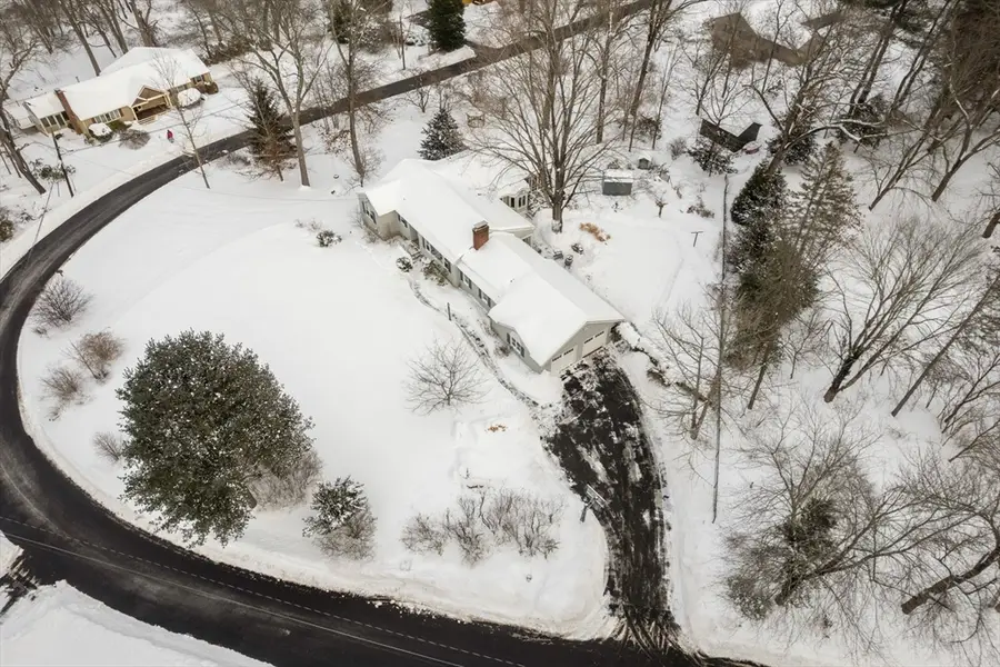 26 Jeffrey Road, Wayland, MA 01778 - Image #2