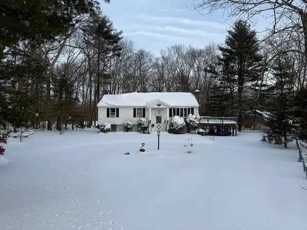 214 Pike Ave, Attleboro, MA 02703