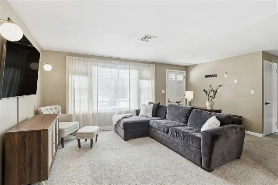 68 Michael Rd, Raynham, MA 02767 - Image #3