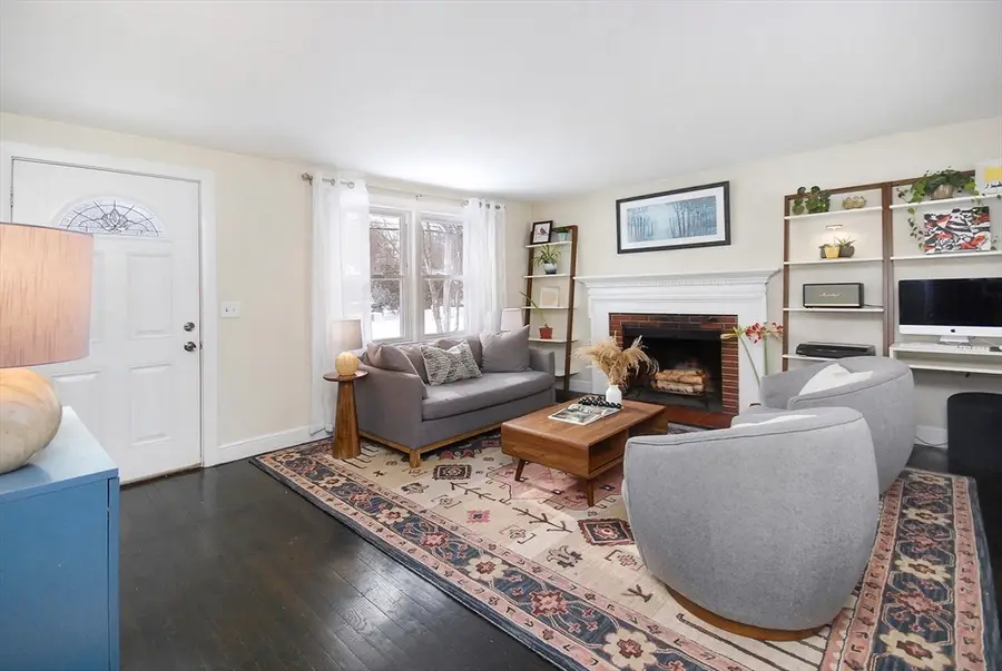 389 Concord Road, Bedford, MA 01730 - Image #3