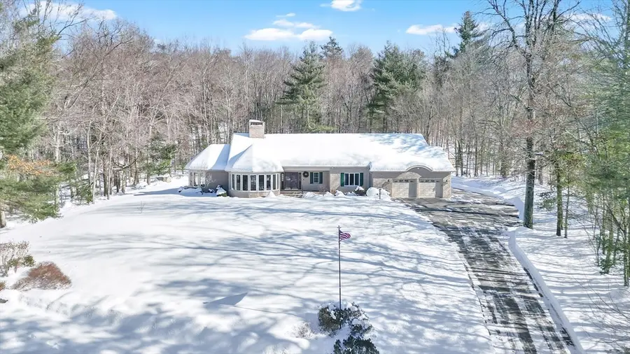 175 Scantic Rd, Hampden, MA 01036 - Image #2