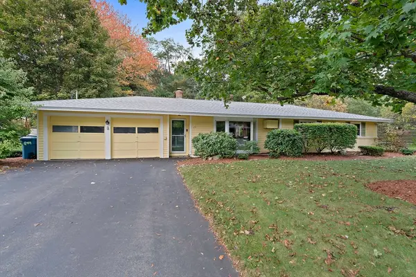 26 Wentworth Rd, Canton, MA 02021