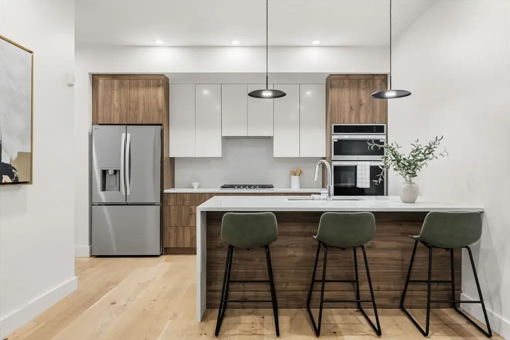 47 Condor #302, Boston, MA 02128 - #1