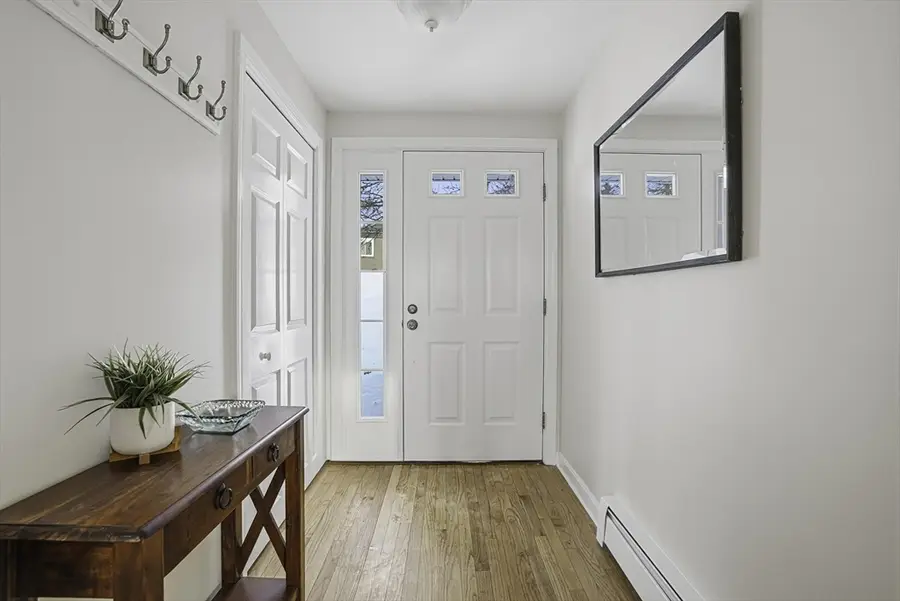 37 Oneil Dr, Westborough, MA 01581 - Image #3