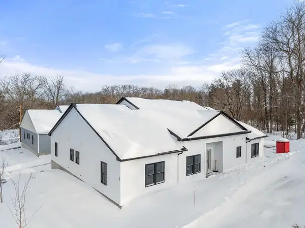 9 L Stevens Road #B, Charlton, MA 01507