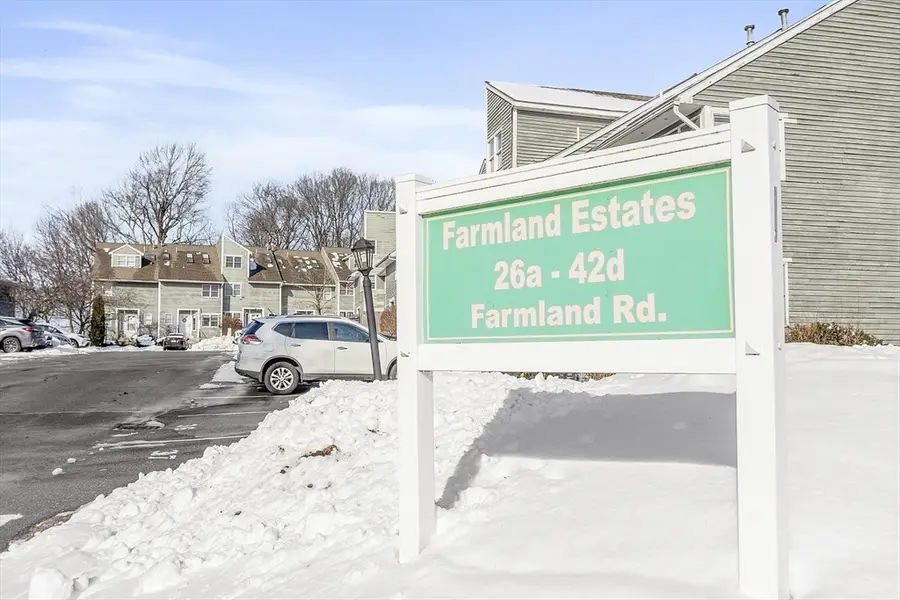 26 Farmland Rd #C, Lowell, MA 01850 - Image #2