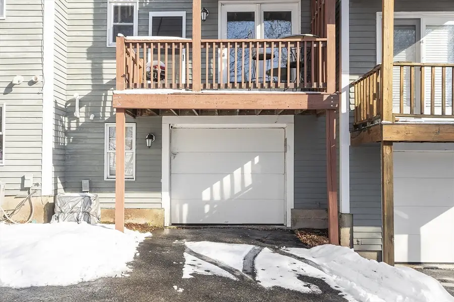 26 Farmland Rd #C, Lowell, MA 01850 - Image #3