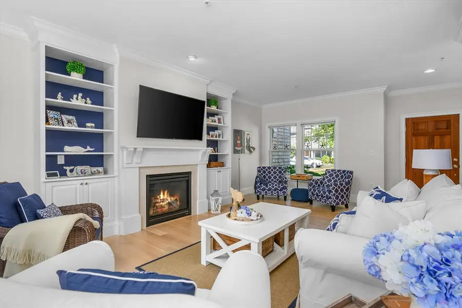 780 Craigville Beach Road #D2, Centerville, MA 02632 - Image #3