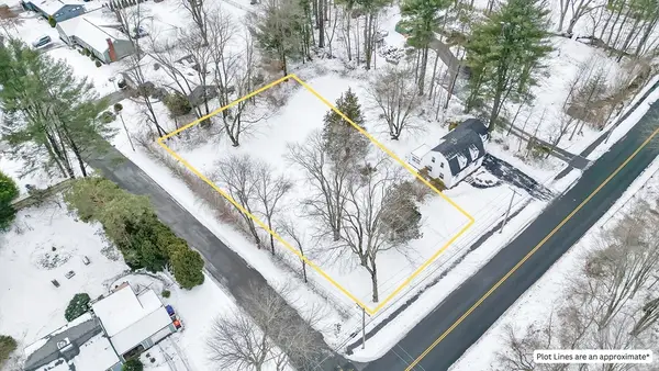 36 Silver St, South Hadley, MA 01075