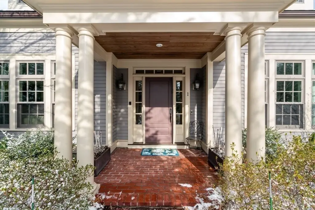 1 Pine Summit #1, Weston, MA 02493 - Image #1