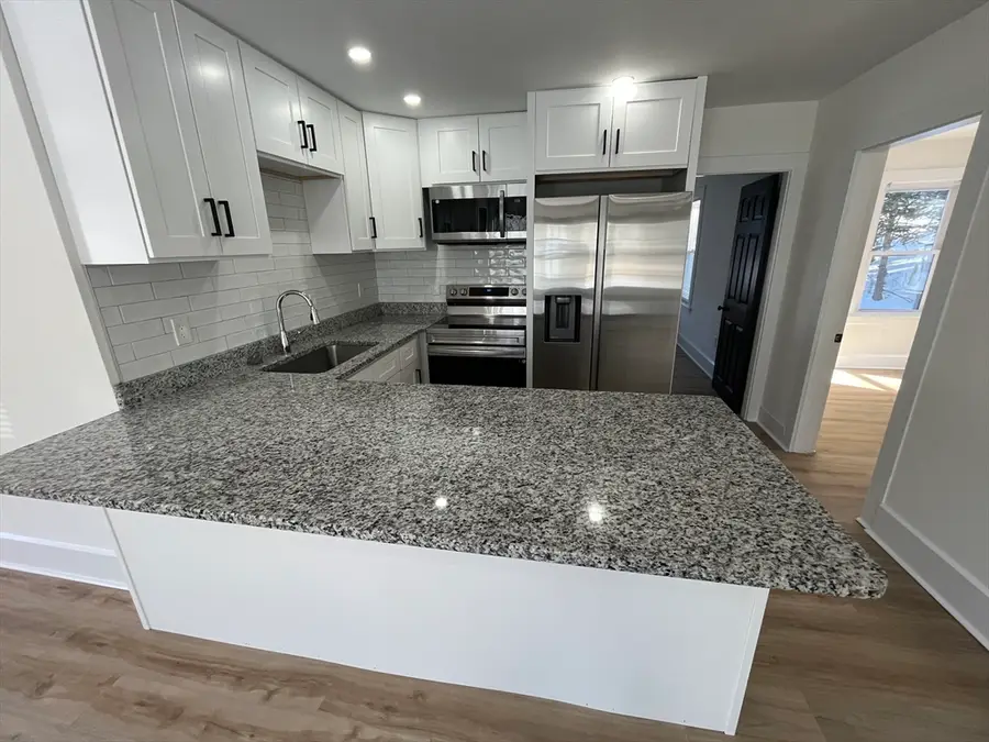 288-290 Providence Rd, Northbridge, MA 01588 - Image #3