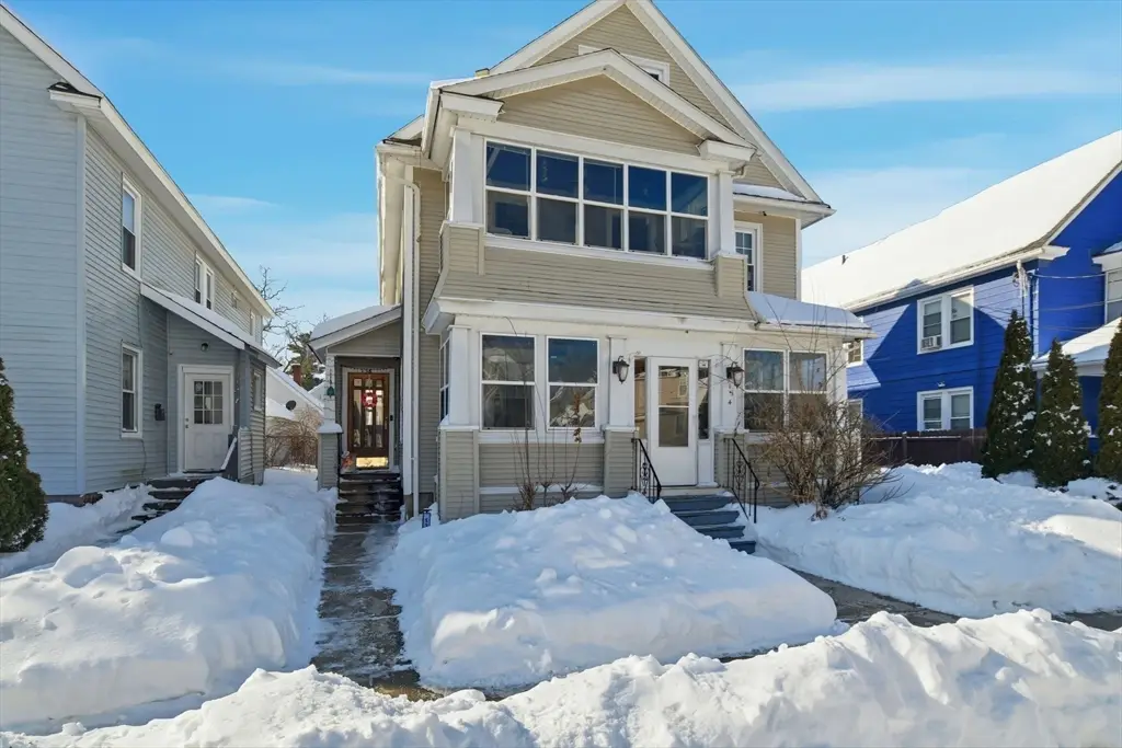134-136 Woodlawn St, Springfield, MA 01108 - Image #1