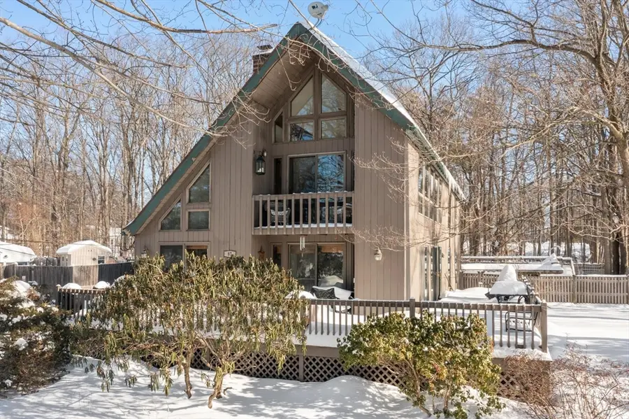 87 Norwood Ave, Leominster, MA 01453 - #3