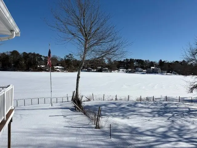 91 Agawam Lake Shore Drive, Wareham, MA 02571 - Image #2