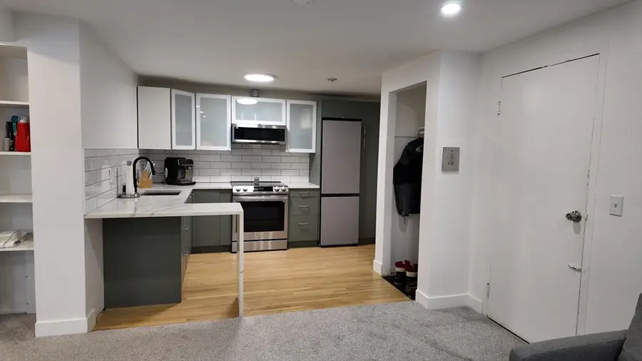 99 Cluff Crossing #E9, Salem, NH 03079 - Image #3