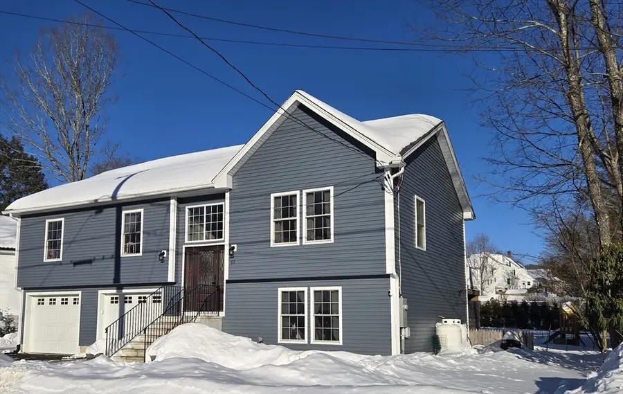 83 Comins Pond Rd, Warren, MA 01083 - #3