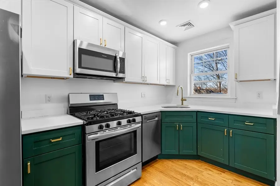 1-3 Howard Pl #B, Boston, MA 02125 - Image #2