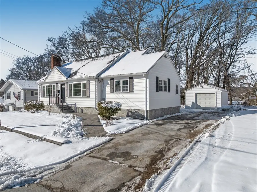 4 Hancock St, Shrewsbury, MA 01545 - Image #3