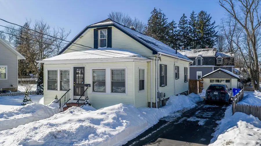 10 Jefferson Ave, Taunton, MA 02780 - Image #3