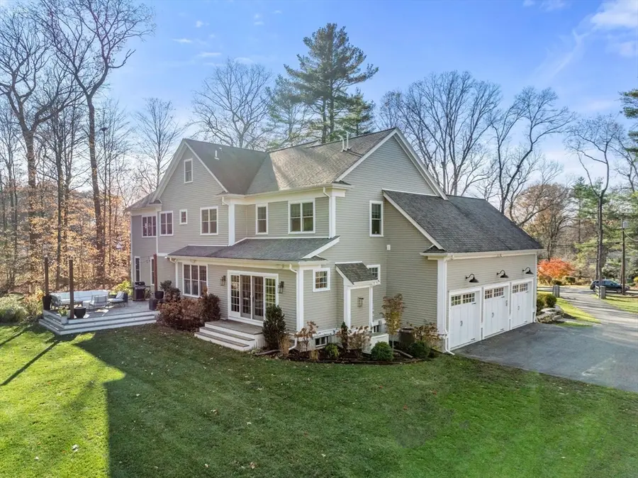 61 Glen St, Dover, MA 02030 - #2