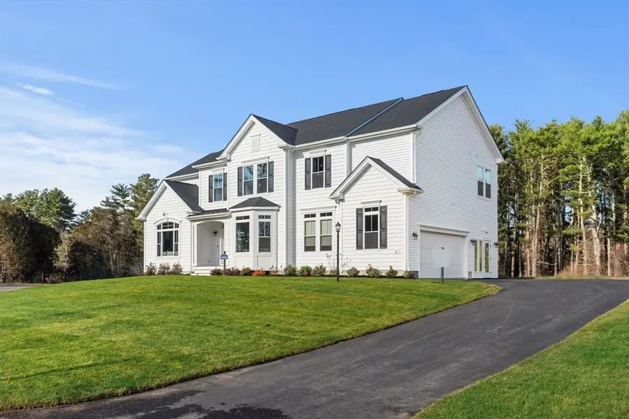11 Lloyd Circle #39, Norton, MA 02766 - Image #3
