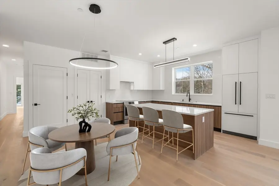 16 Stearns Rd #106, Wellesley, MA 02482 - Image #3