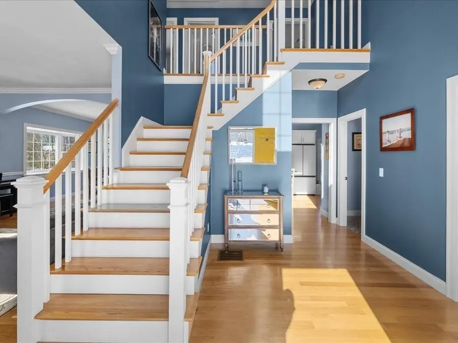 14 Teresa Dr, Millis, MA 02054 - #3