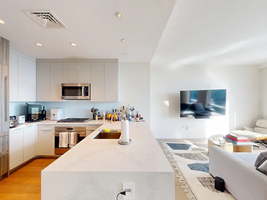 188 Brookline Ave #23B, Boston, MA 02215 - Image #3