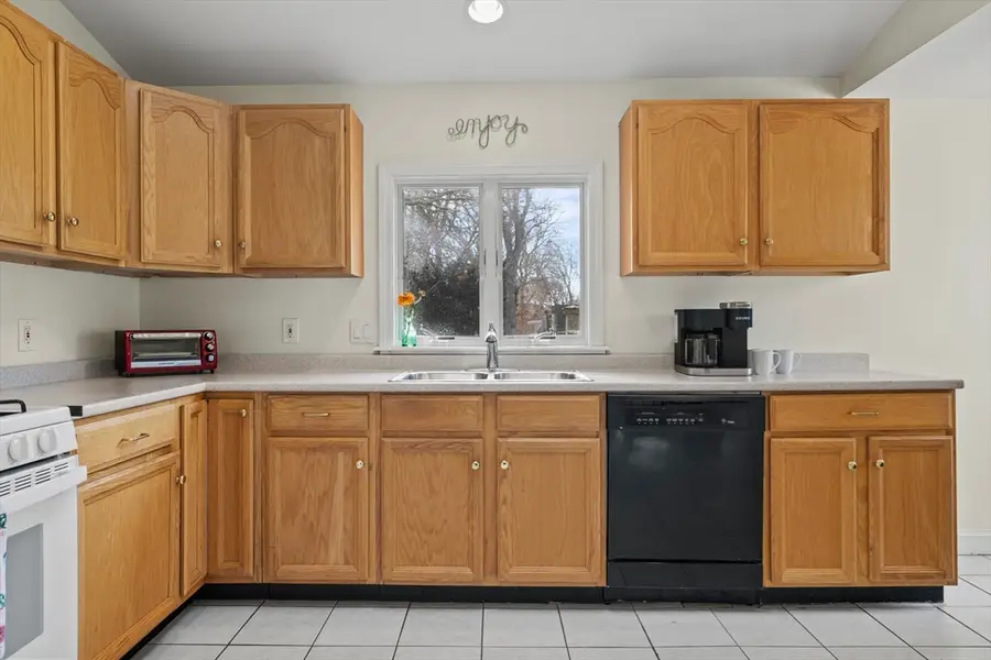 169 Gosnold St, Hyannis, MA 02601 - Image #3