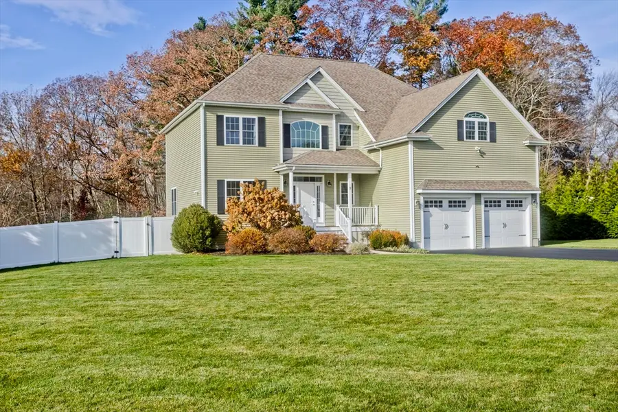9 Brookfield Ln, Bellingham, MA 02019 - Image #2