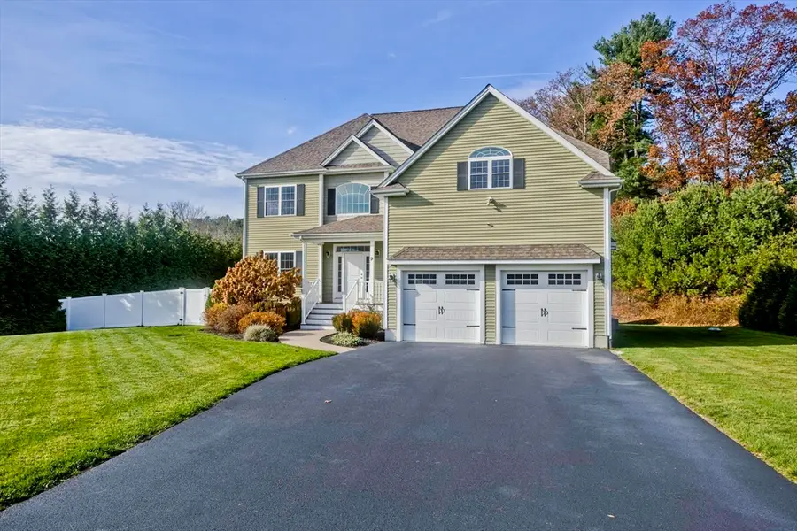 9 Brookfield Ln, Bellingham, MA 02019 - Image #3