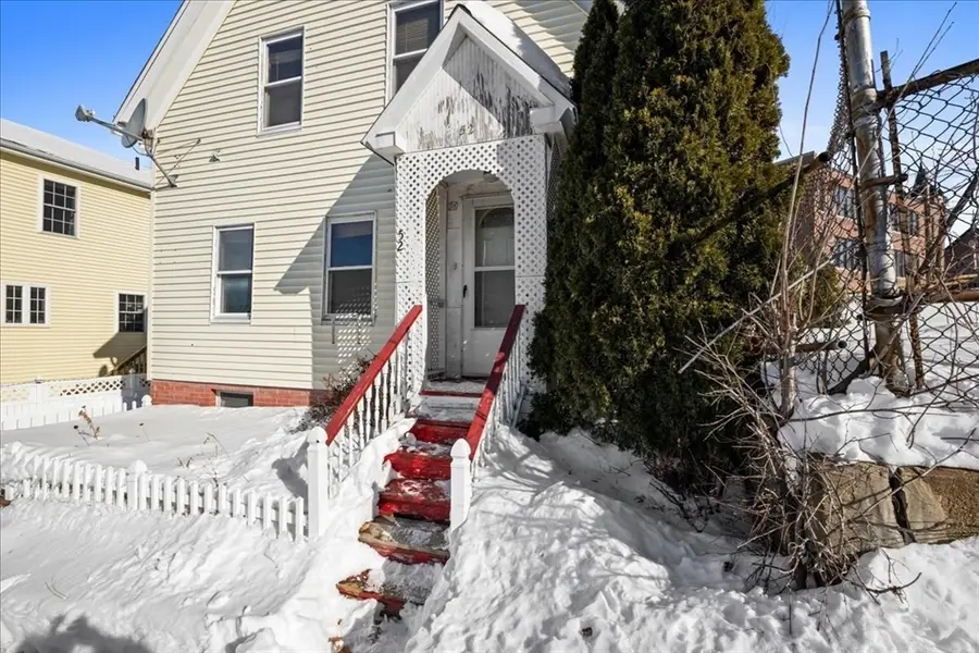 52 Harrison St, Worcester, MA 01604 - Image #2
