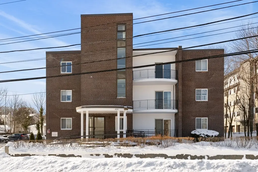 459 Willard St #303, Quincy, MA 02169 - Image #1