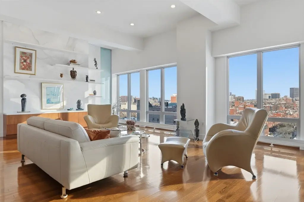 360 Newbury #709/710, Boston, MA 02115 - Image #1