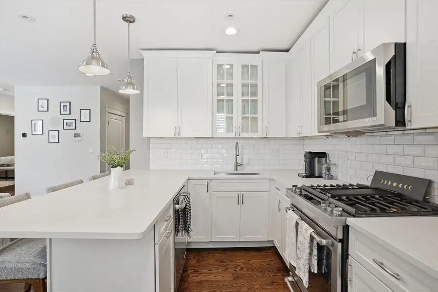 199 W 8th Street #4, Boston, MA 02127 - Image #3