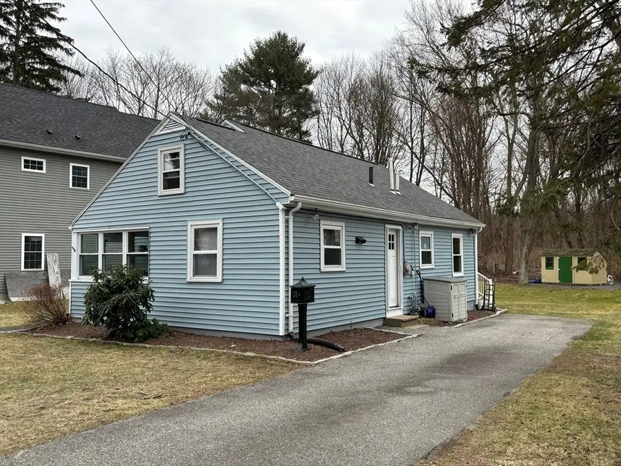 20 Pinevale Ave, Reading, MA 01867 - Image #2