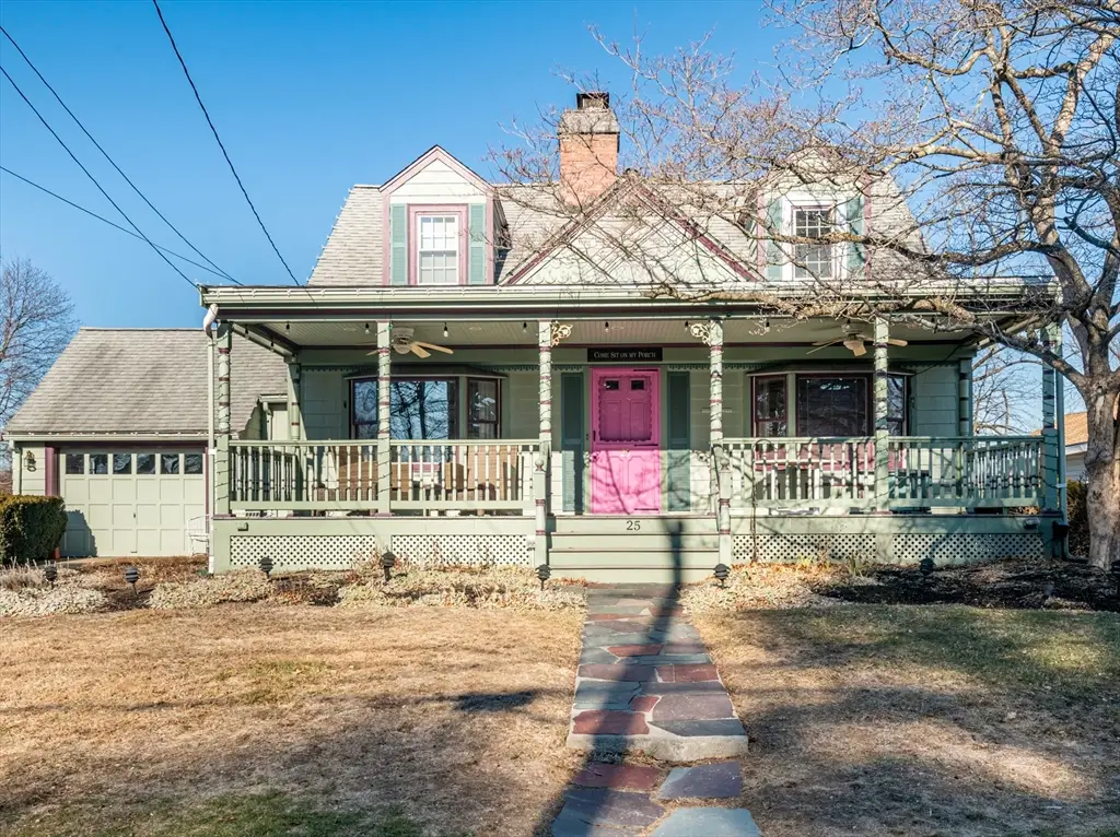 25 Juniper Ave, Wakefield, MA 01880 - Image #1