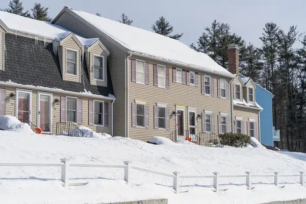 25 Century Way #25, Gardner, MA 01440