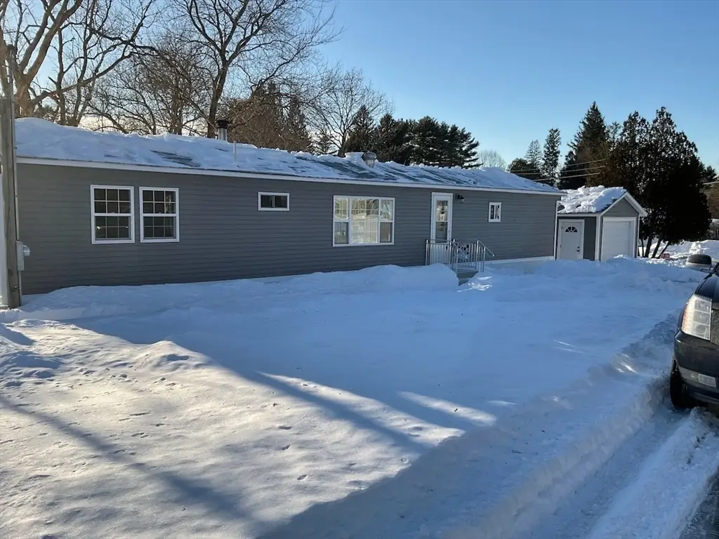 2 Sunnydale Circle, Brimfield, MA 01001 - Image #1