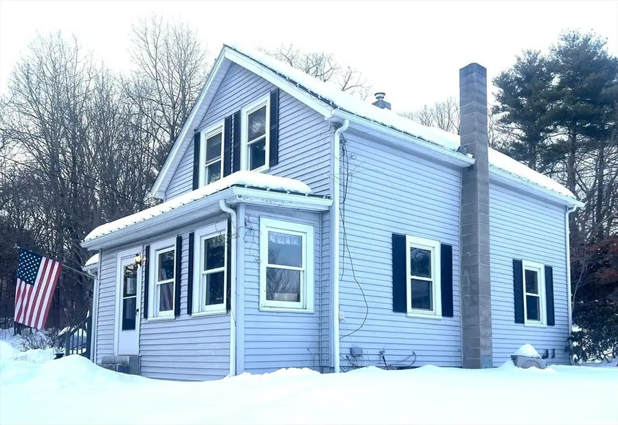 251 Union St, Northbridge, MA 01588 - Image #2