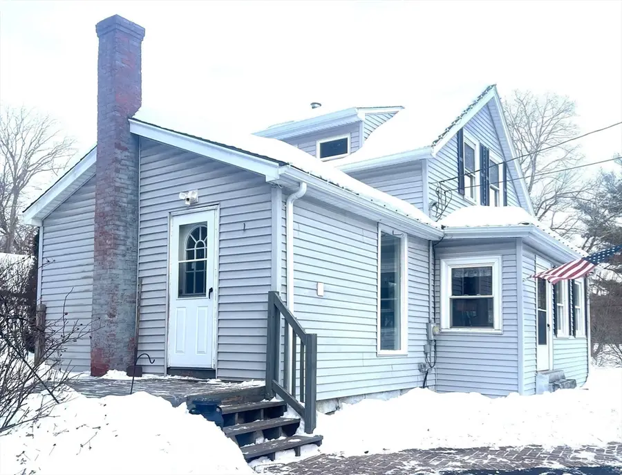 251 Union St, Northbridge, MA 01588 - Image #3