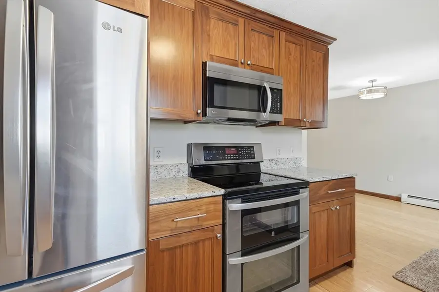 193 Bayberry Hill Ln #193, Leominster, MA 01453 - #3